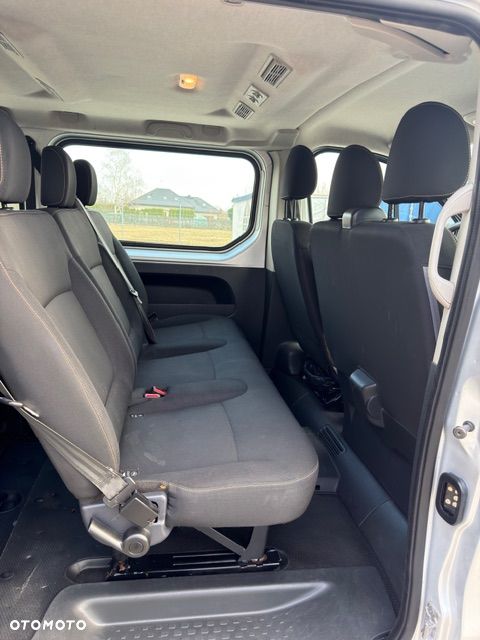 Renault Trafic Grand 1.6 dCi - 7