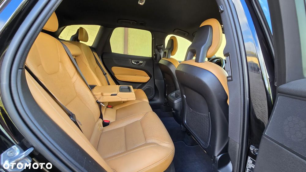 Volvo XC 60 D4 SCR AWD Inscription - 22