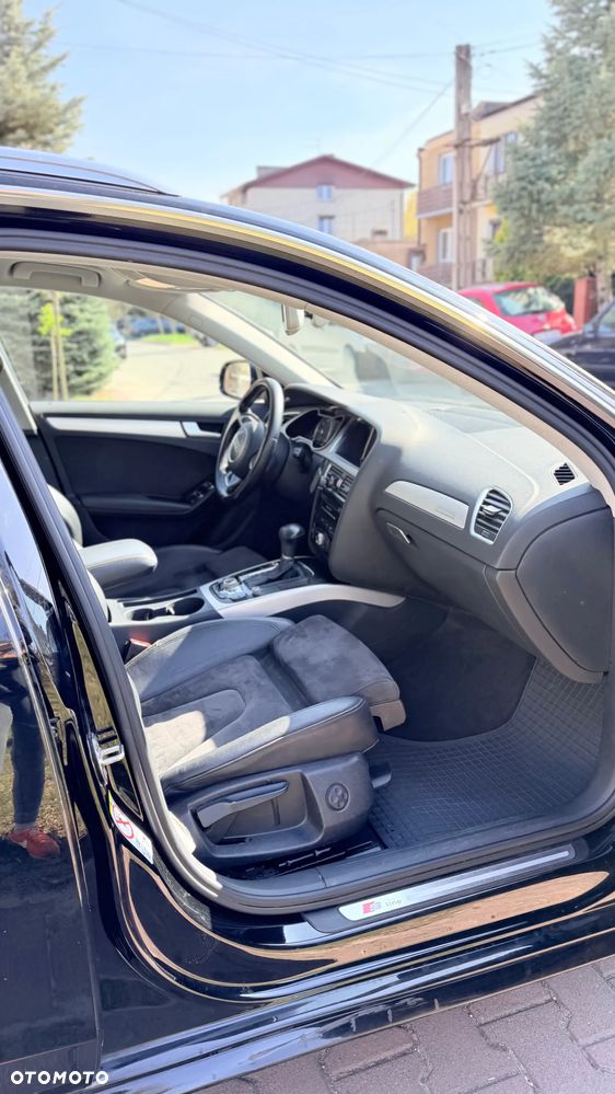 Audi A4 Avant 2.0 TDI Quattro S tronic - 11