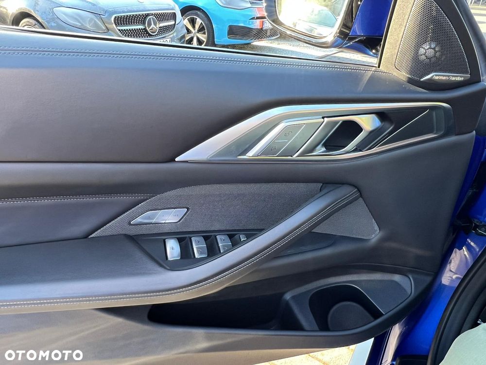 BMW M4 Competition M xDrive - 15