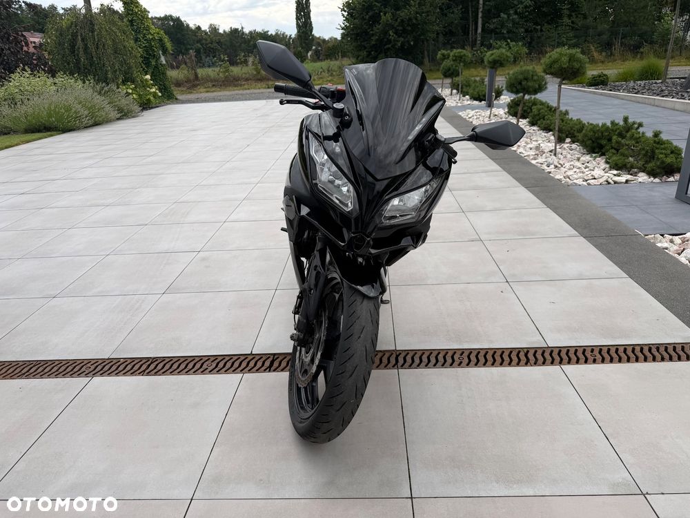Kawasaki Ninja 300 ABS - 2