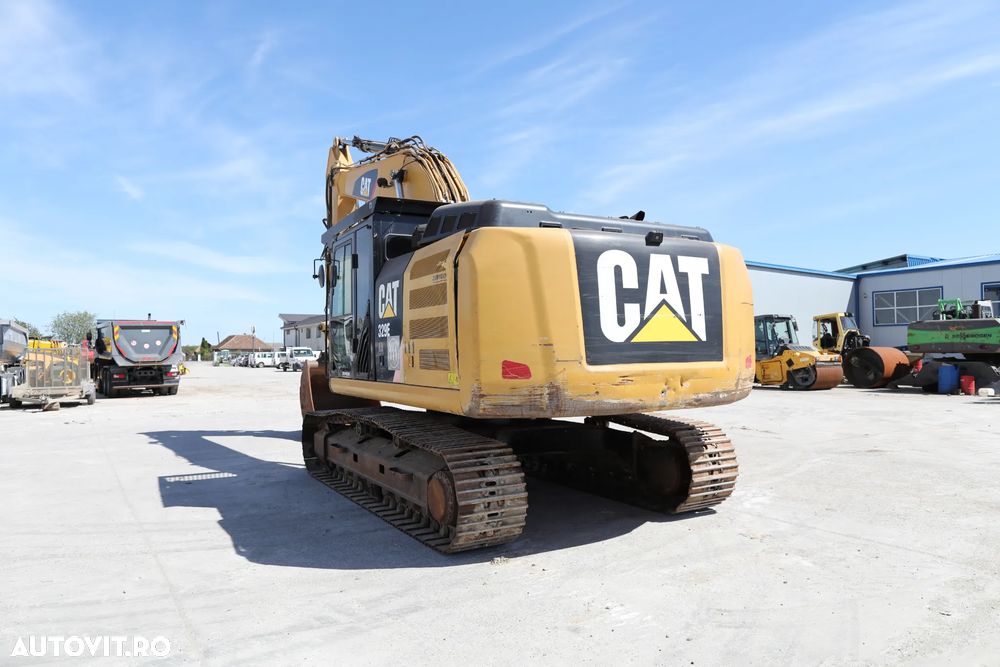 Caterpillar 329 ELR - 3
