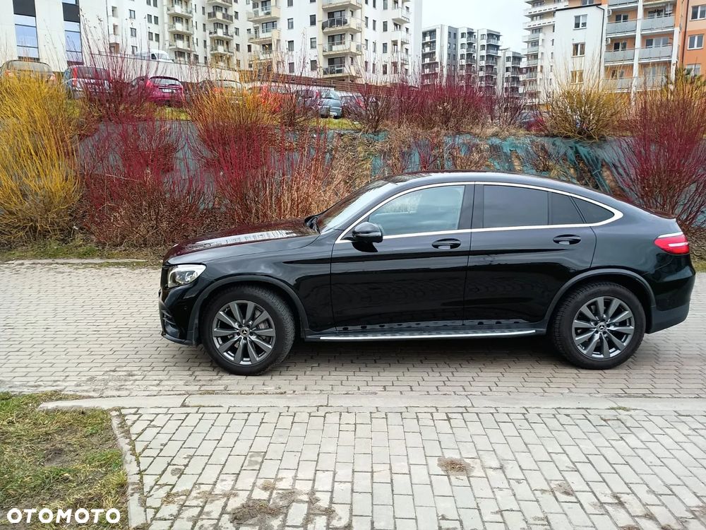 Mercedes-Benz GLC 220 d 4Matic 9G-TRONIC AMG Line - 4