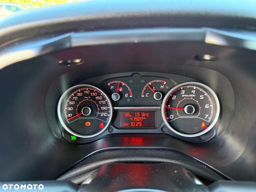 Fiat Doblo L1H1 - 12