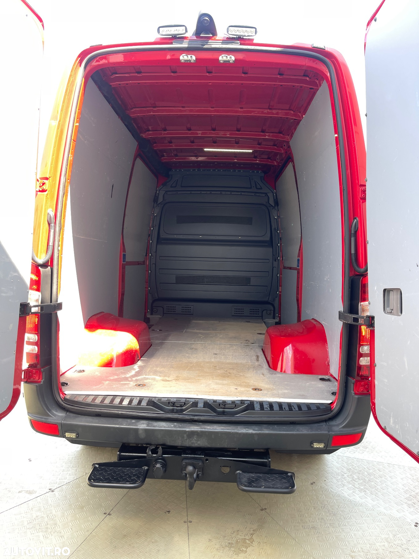 Mercedes-Benz Sprinter 519 3.0CDI V6 AUTOMAT MEDIU 2CULISANTE - 16