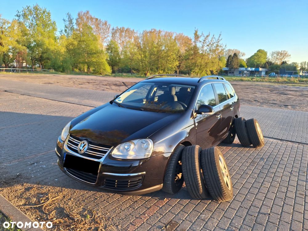 Volkswagen Golf 1.6 Edition - 1