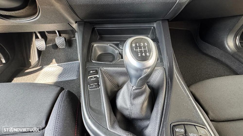 BMW 116 d EDynamics Line Sport - 37