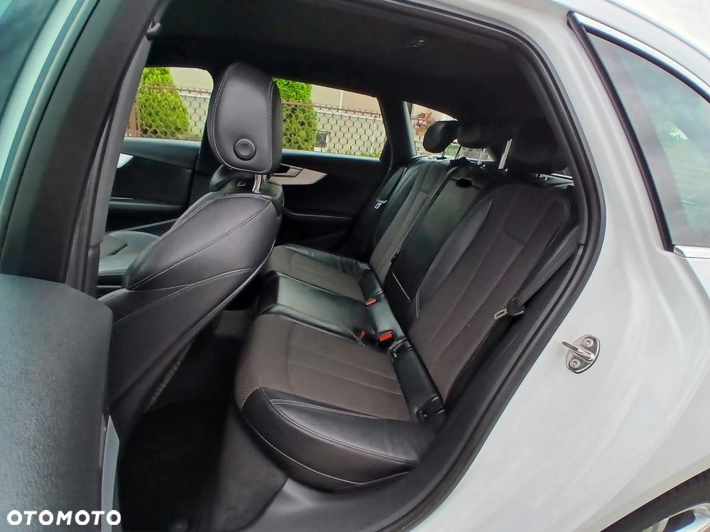 Audi A4 Avant 2.0 TDI DPF clean diesel S line Sportpaket - 27