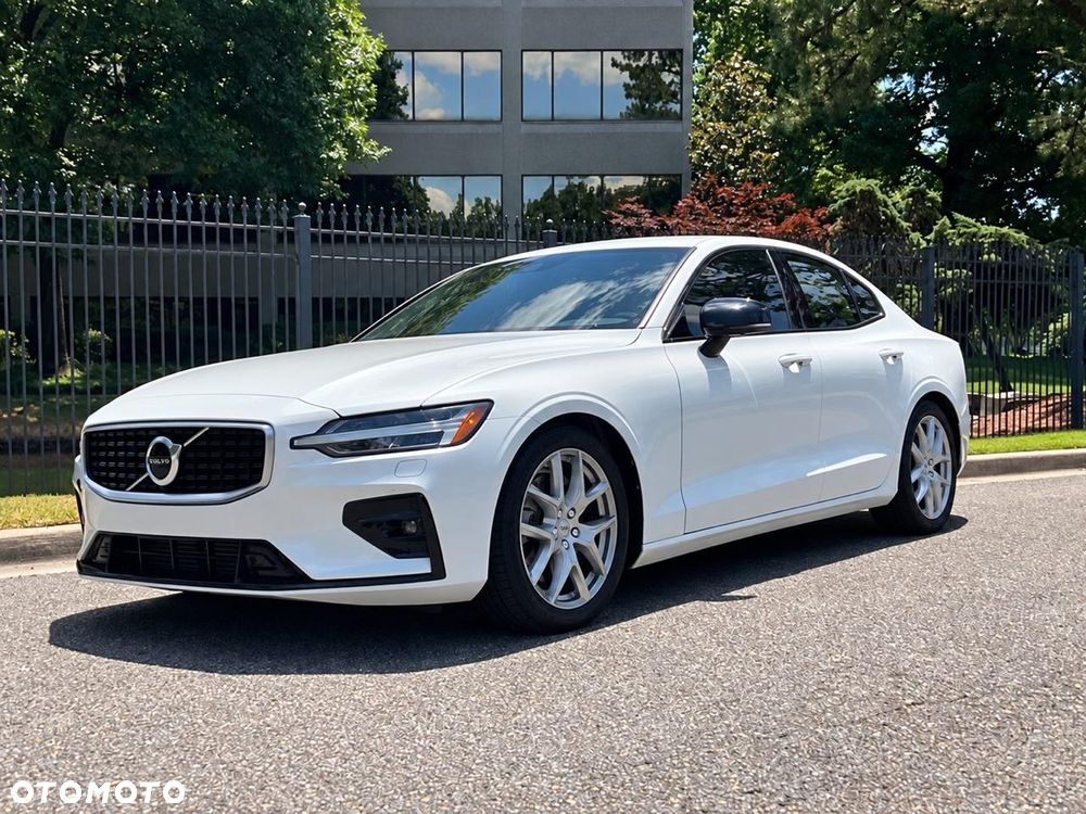 Volvo S60 T6 AWD R-Design - 1