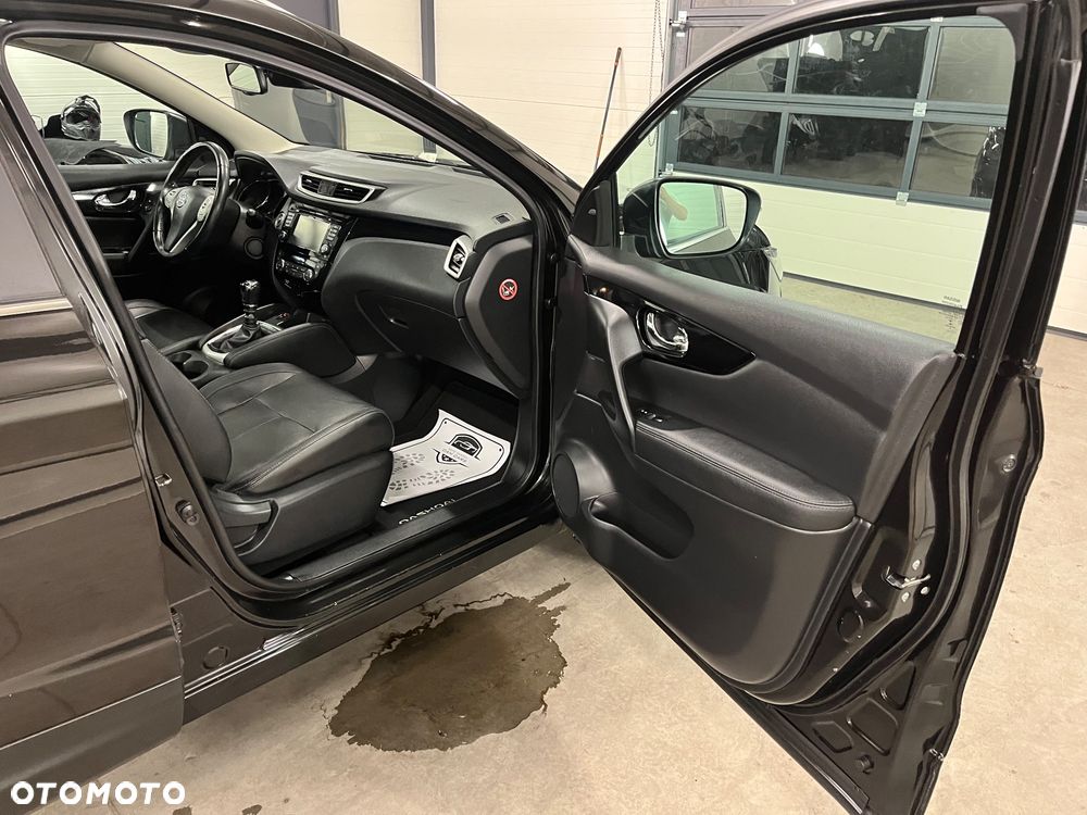 Nissan Qashqai 1.5 dCi Tekna+ - 23