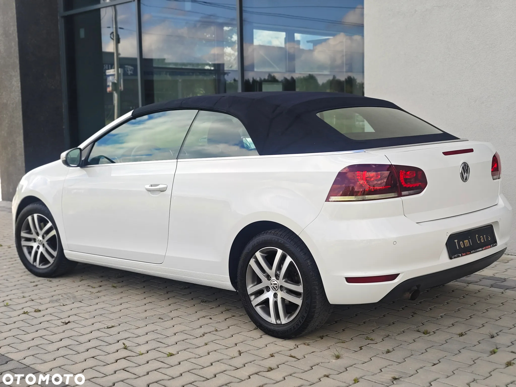 Volkswagen Golf Cabrio 1.2 TSI BlueMotion Technology Exclusive - 30