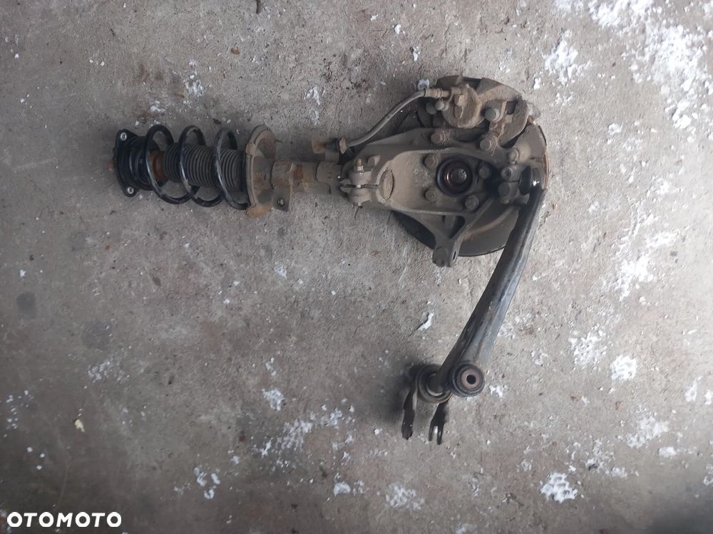 VOLVO V40 II 12-19r 1.6 D AMORTYZATOR ZWROTNICA LEWA PRZÓD - 2