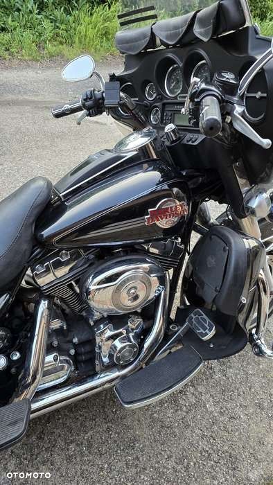 Harley-Davidson FLH Electra Glide - 4