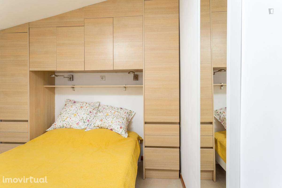 Apartamento com 1 quartos - localizado em Santo Ildefonso Porto - Grande imagem: 3/15