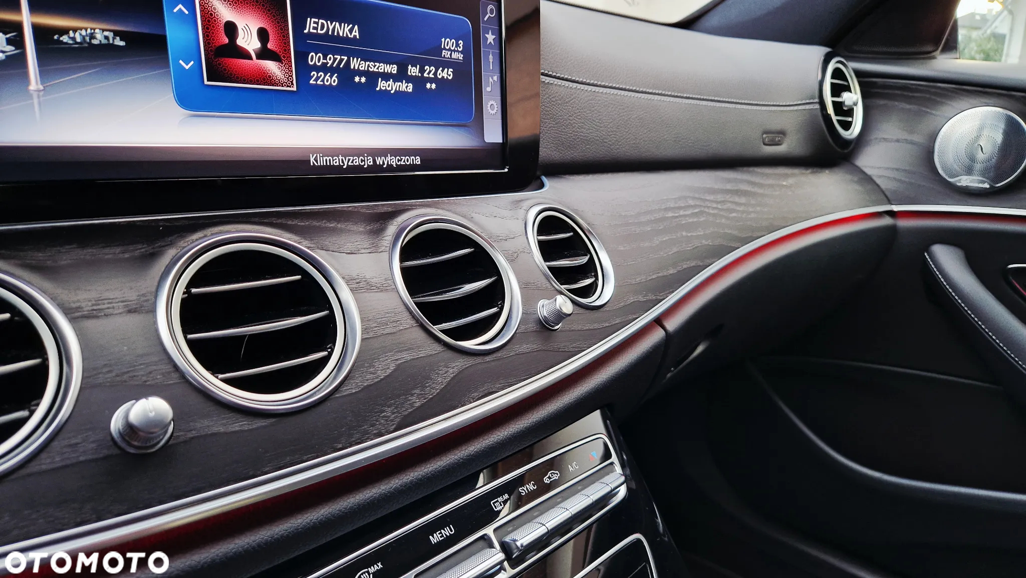 Mercedes-Benz Klasa E 300 9G-TRONIC Avantgarde - 26