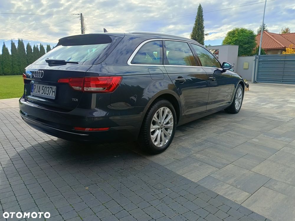 Audi A4 Avant 2016