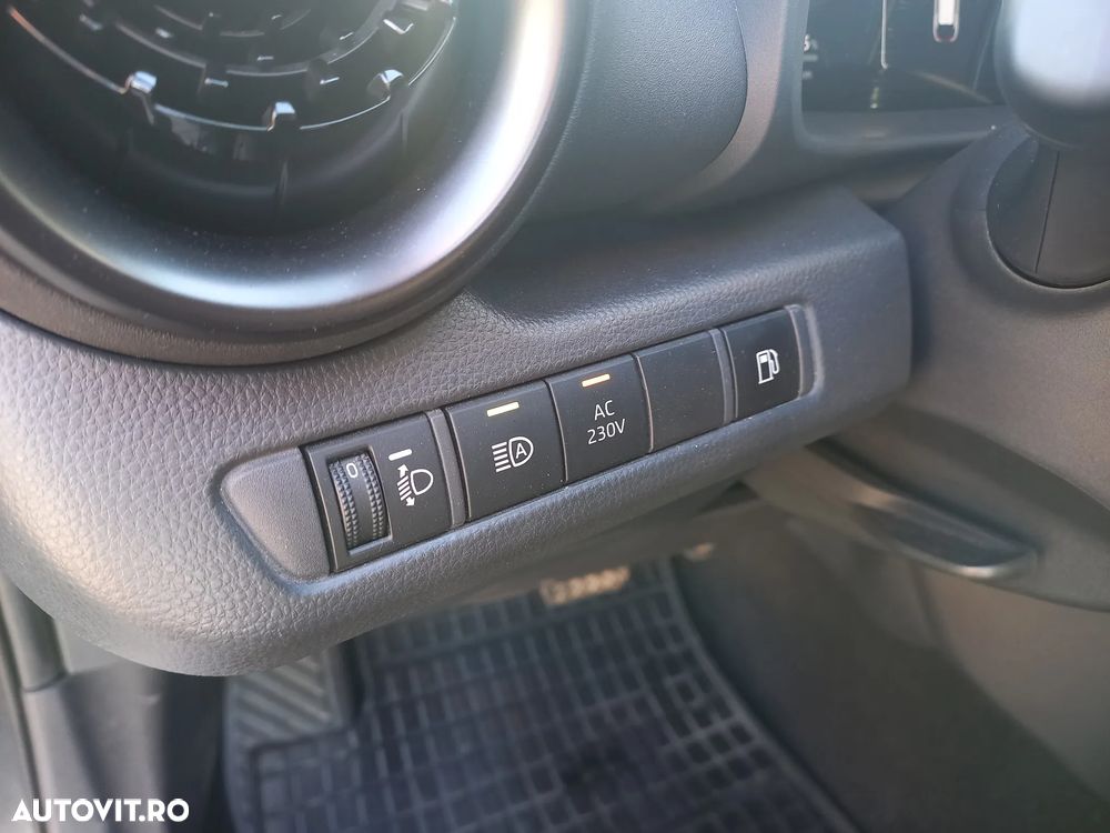 Toyota C-HR 2.0 PHEV 223 CP 4x2 CVT Dynamic - 15