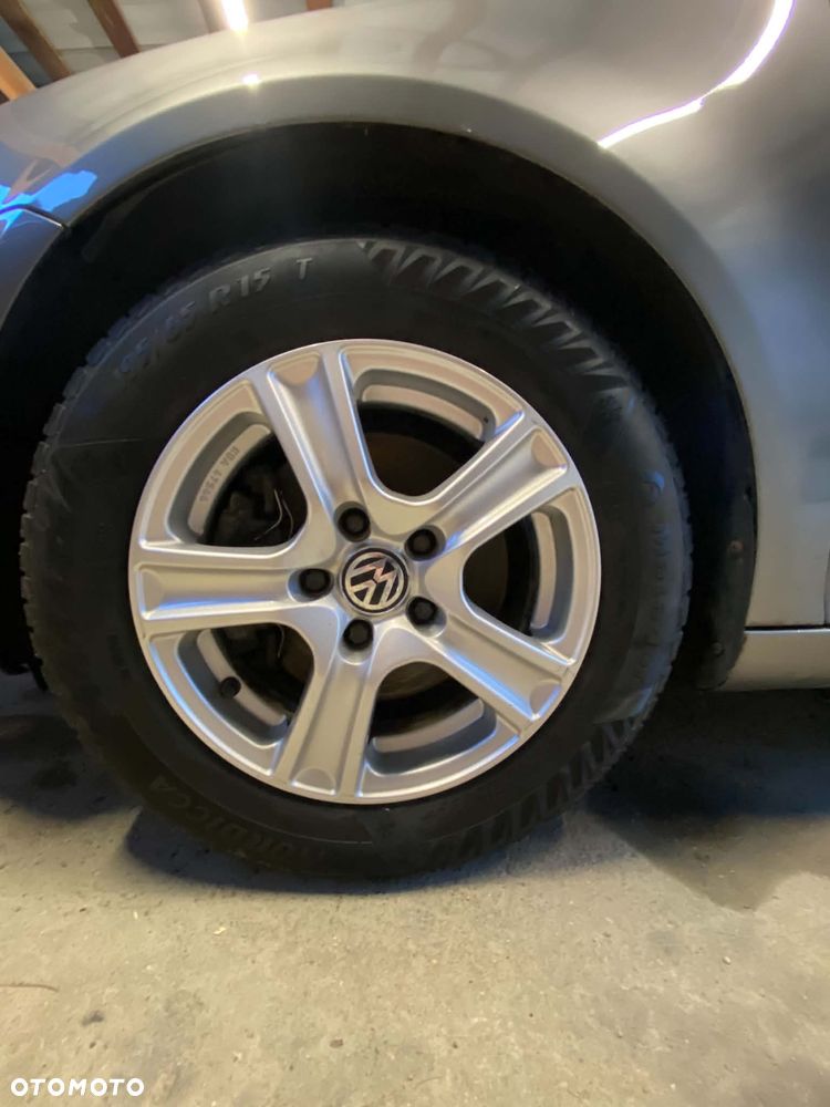 Volkswagen Golf 1.4 TSI Comfortline DSG - 5