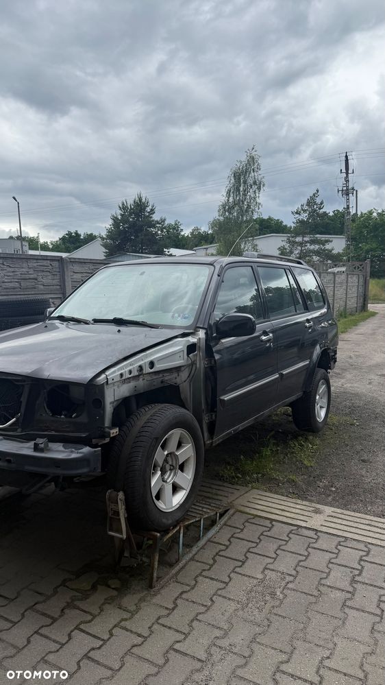 Suzuki Grand Vitara - 11