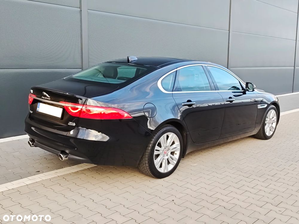 Jaguar XF 3.0 V6 AWD Prestige - 7