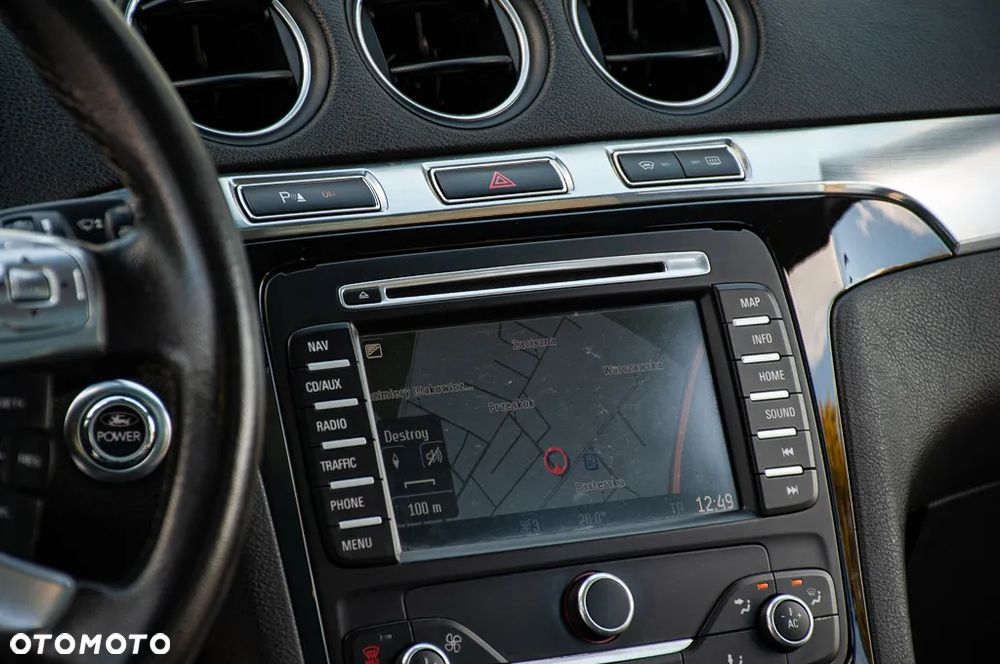 Ford S-Max 2.0 TDCi DPF Titanium - 35