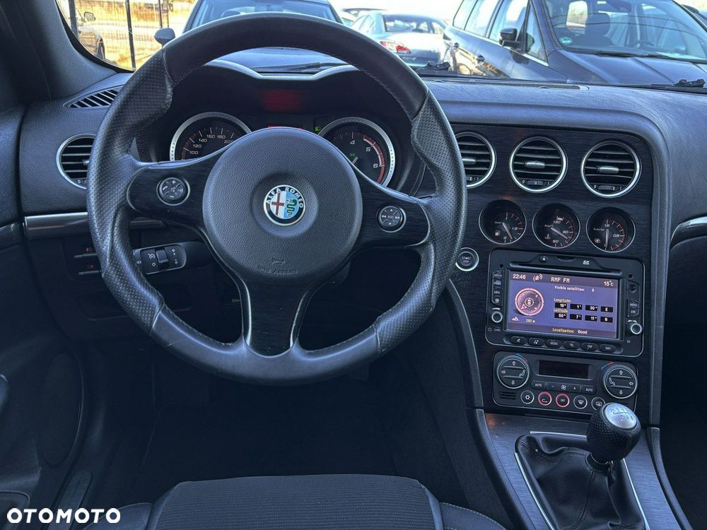 Alfa Romeo 159 - 25