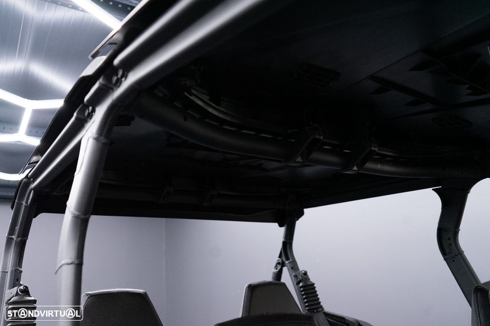 Bombardier CAN AM Maverick Sport MAX - 25