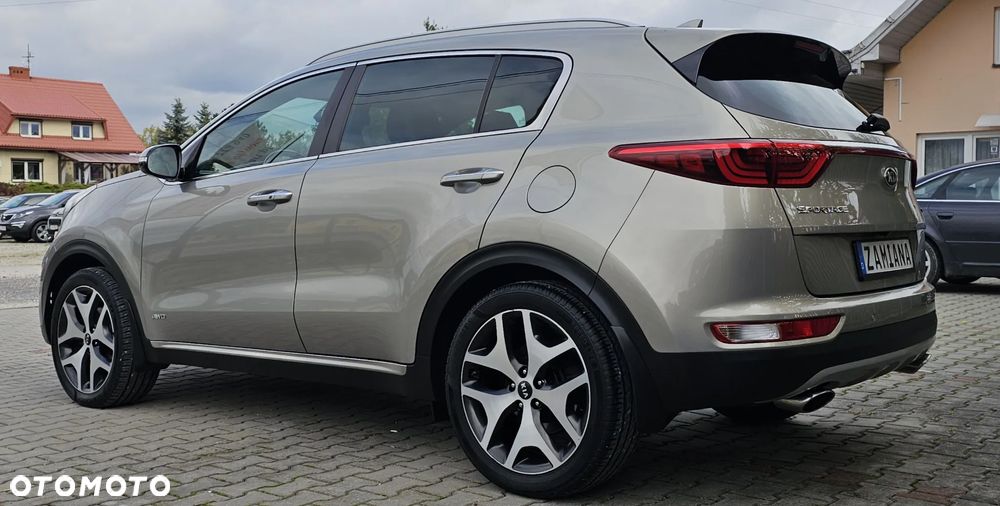 Kia Sportage 2,0 CRDI AWD GT Line - 10