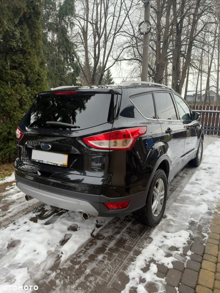 Ford Kuga 2.0 TDCi 4x4 Titanium - 4