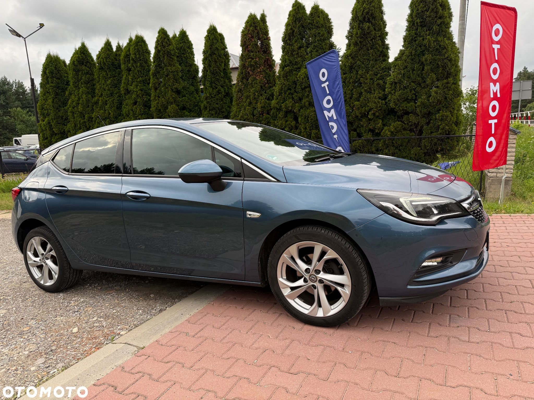 Opel Astra 1.4 Turbo Edition - 1