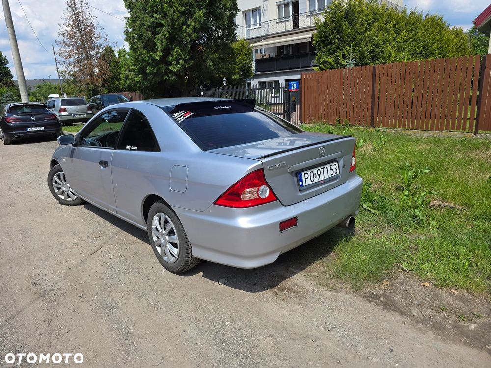 Honda Civic 1.7 LS - 5