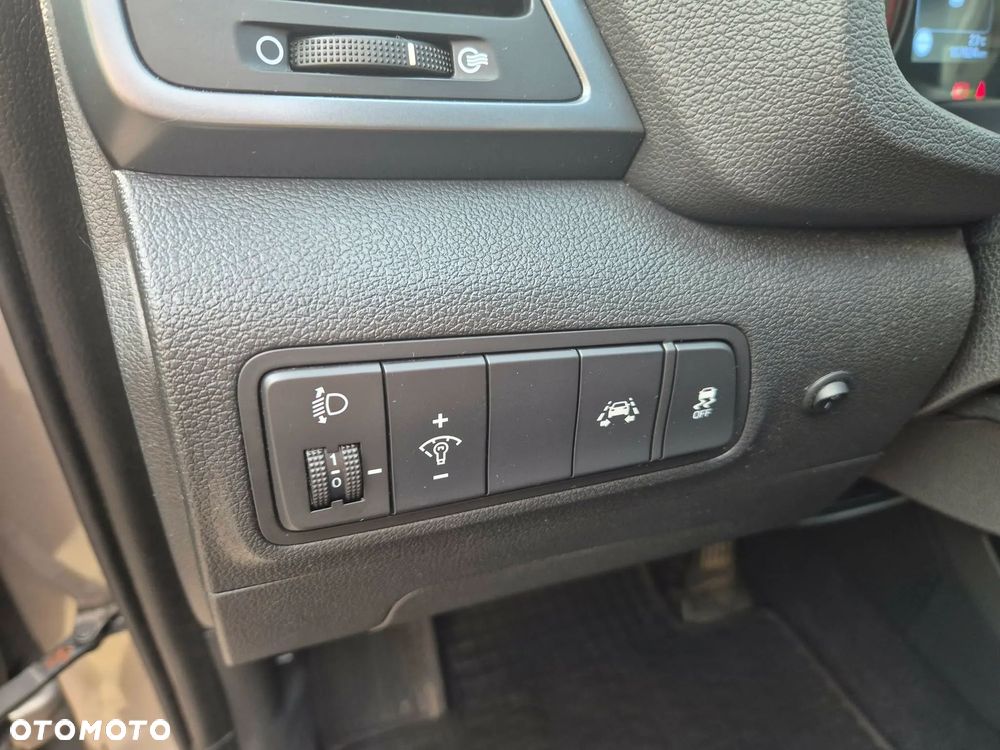 Hyundai Tucson 1.6 GDI BlueDrive GO 2WD - 20