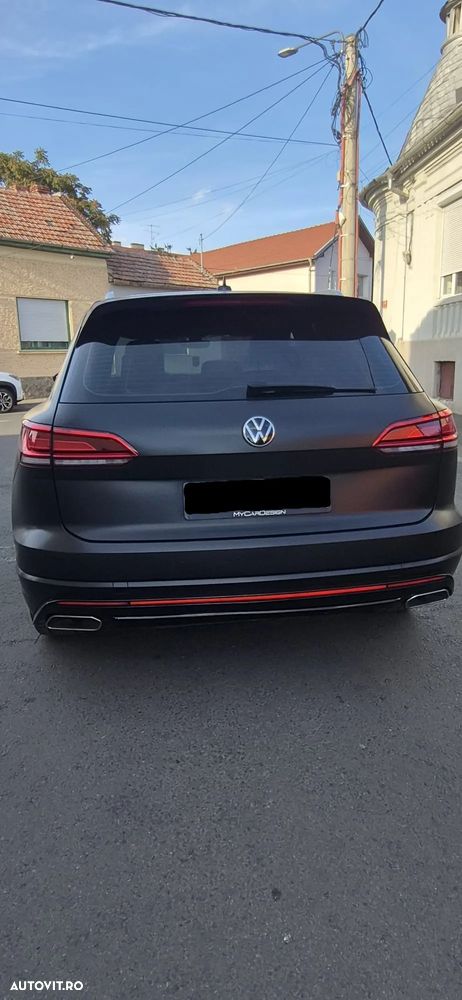 Volkswagen Touareg - 29
