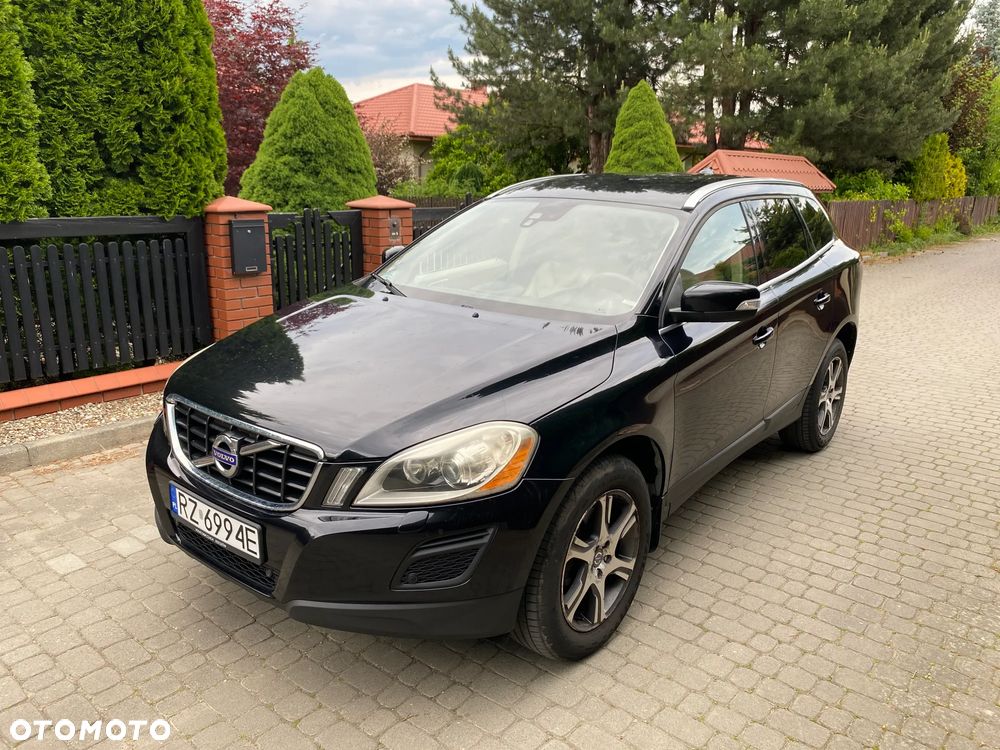 Volvo XC 60 D5 AWD Summum - 1