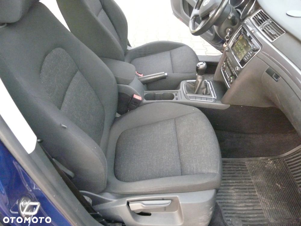 Skoda Superb 1.6 TDI Active - 8