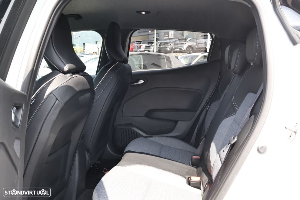 Renault Clio 1.0 TCe Evolution Bi-Fuel - 17