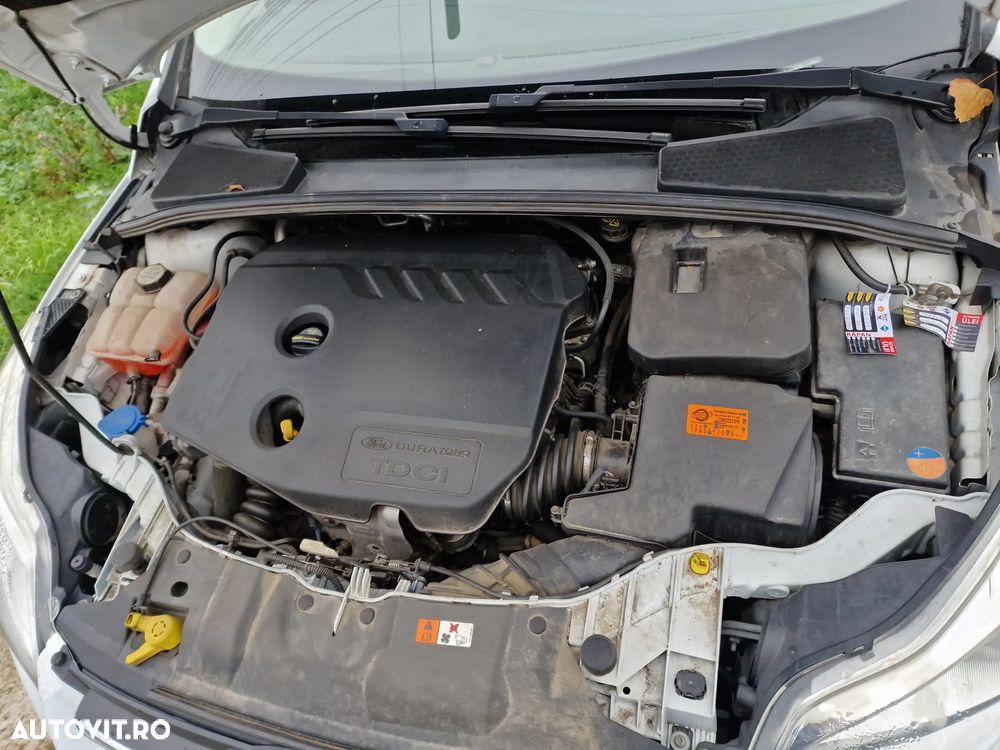 Ford Focus 1.6 TDCi DPF Start-Stopp-System Champions Edition - 10