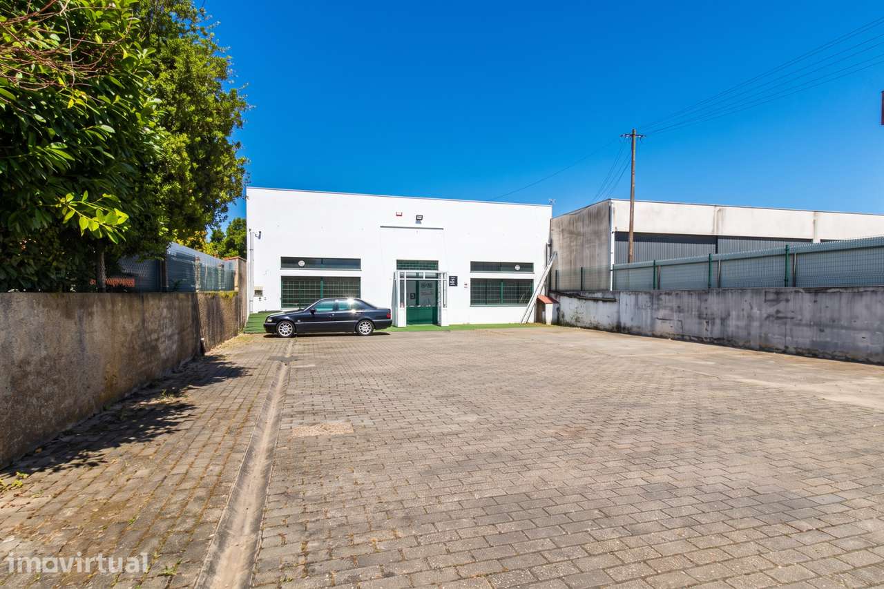 Espaço comercial em Avelãs de Caminho - Grande imagem: 5/21