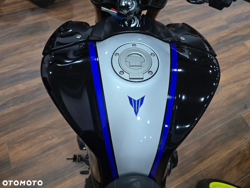 Yamaha MT - 20