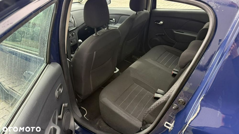 Dacia Sandero - 12