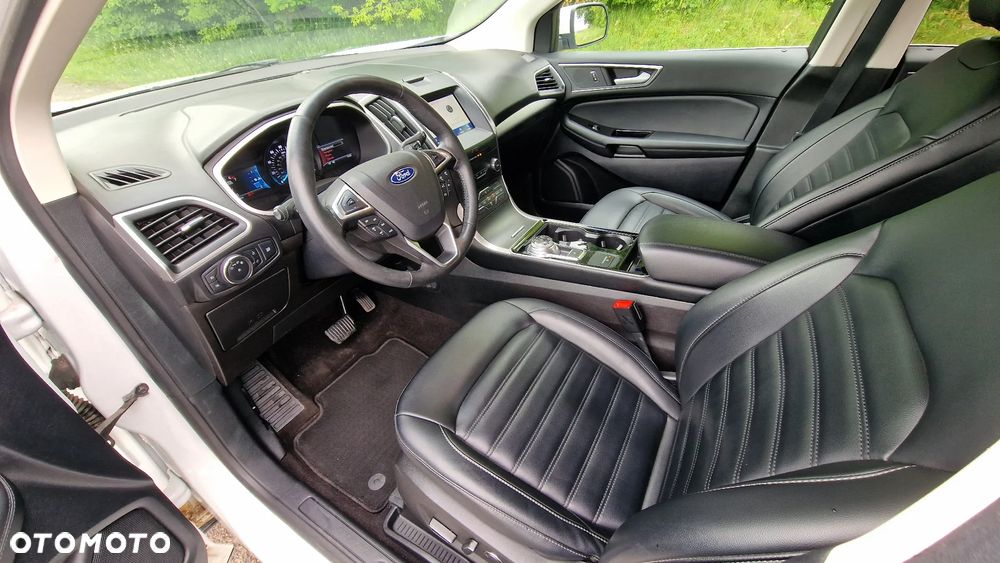 Ford Edge - 10