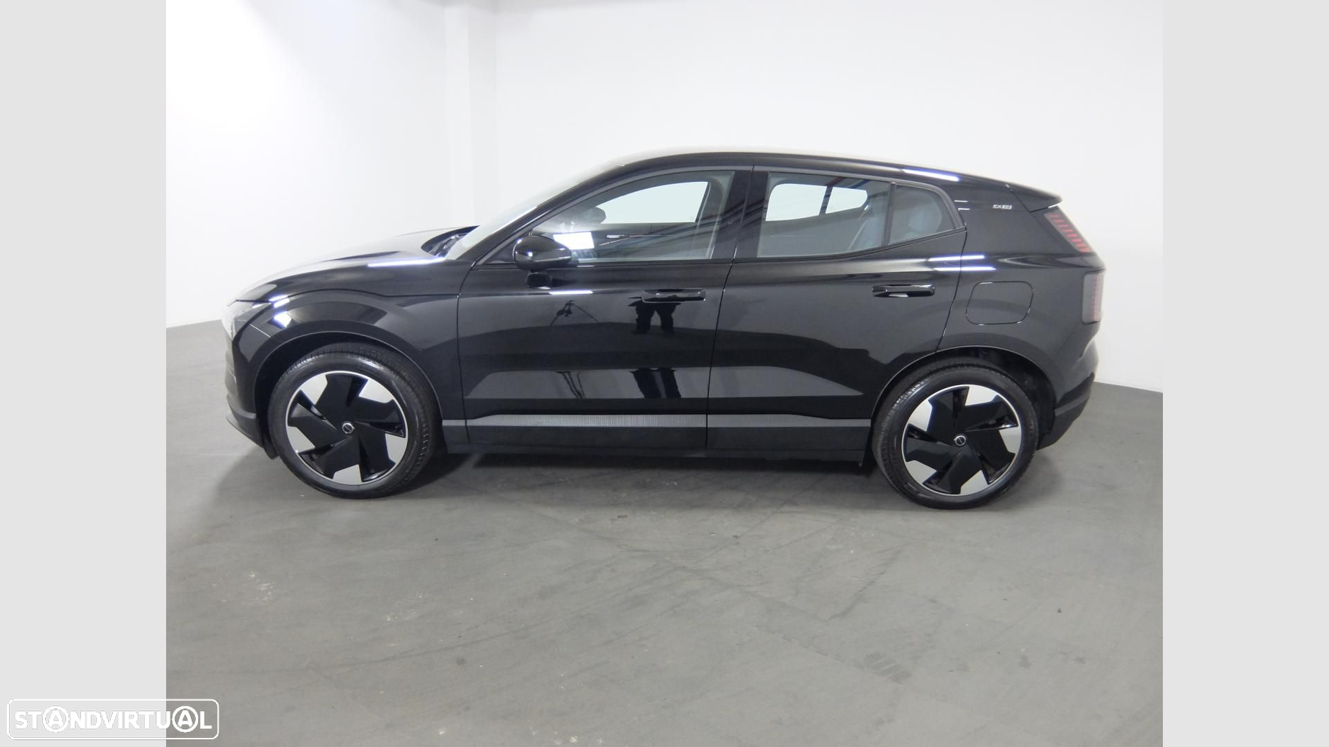 Volvo EX30 69 kWh Single Motor Extended Range Plus - 5