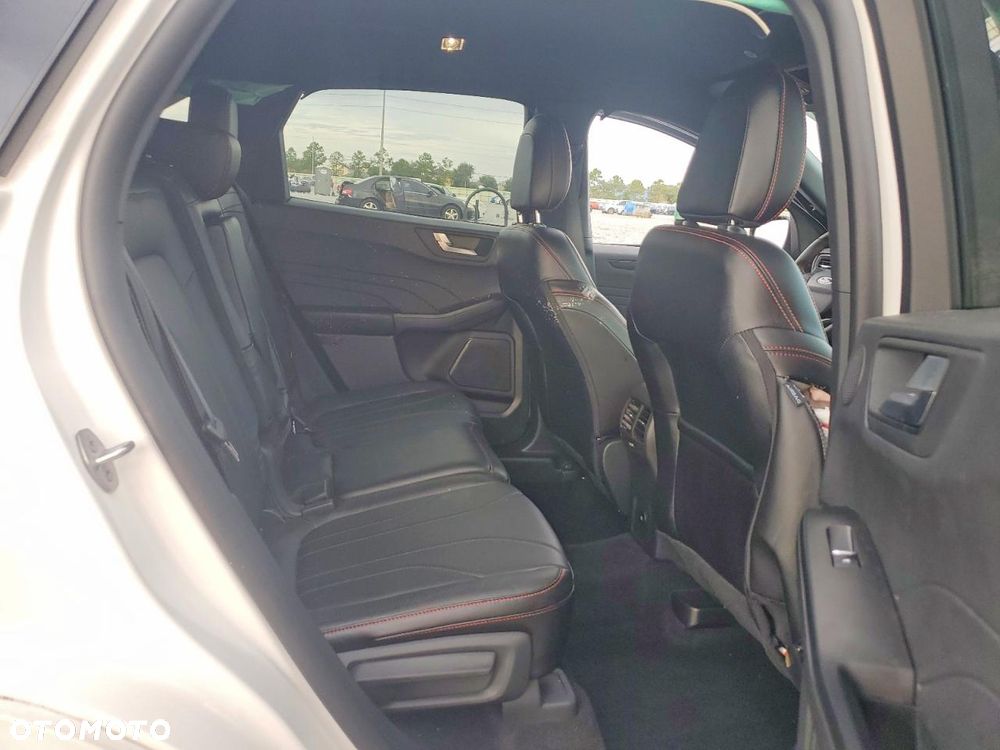 Ford Escape 2.0 EcoBoost AWD Titanium - 7