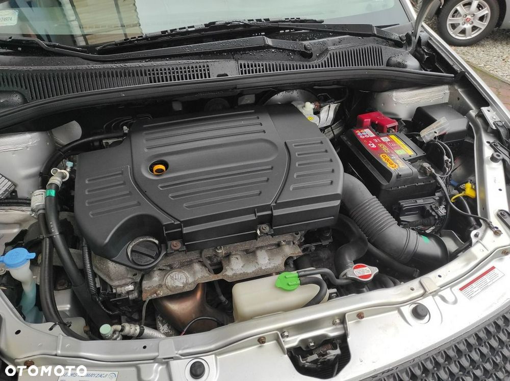Suzuki SX4 - 17