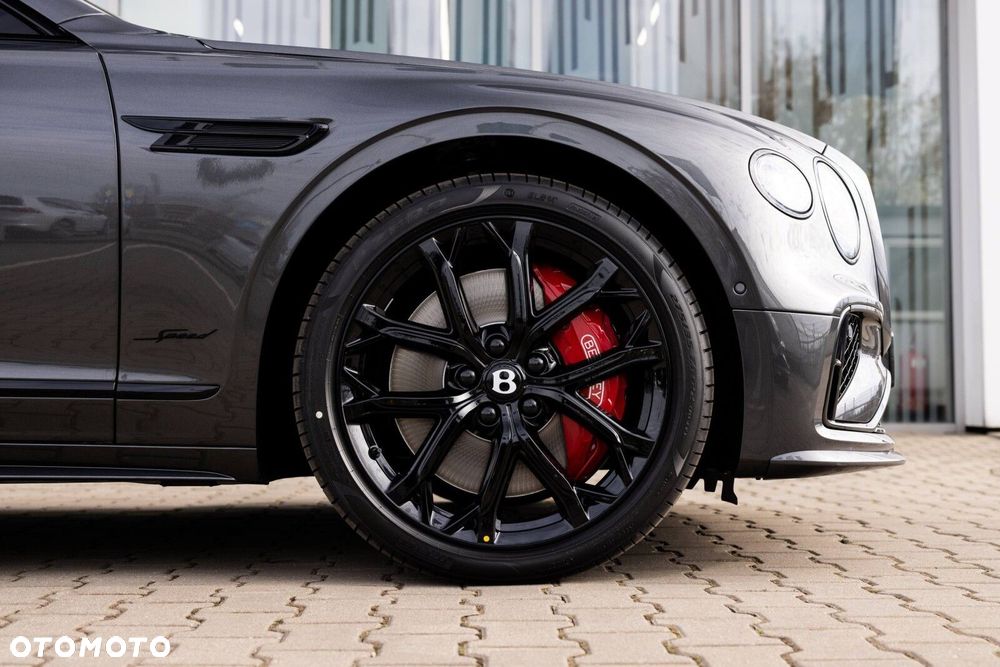 Bentley Flying Spur - 6