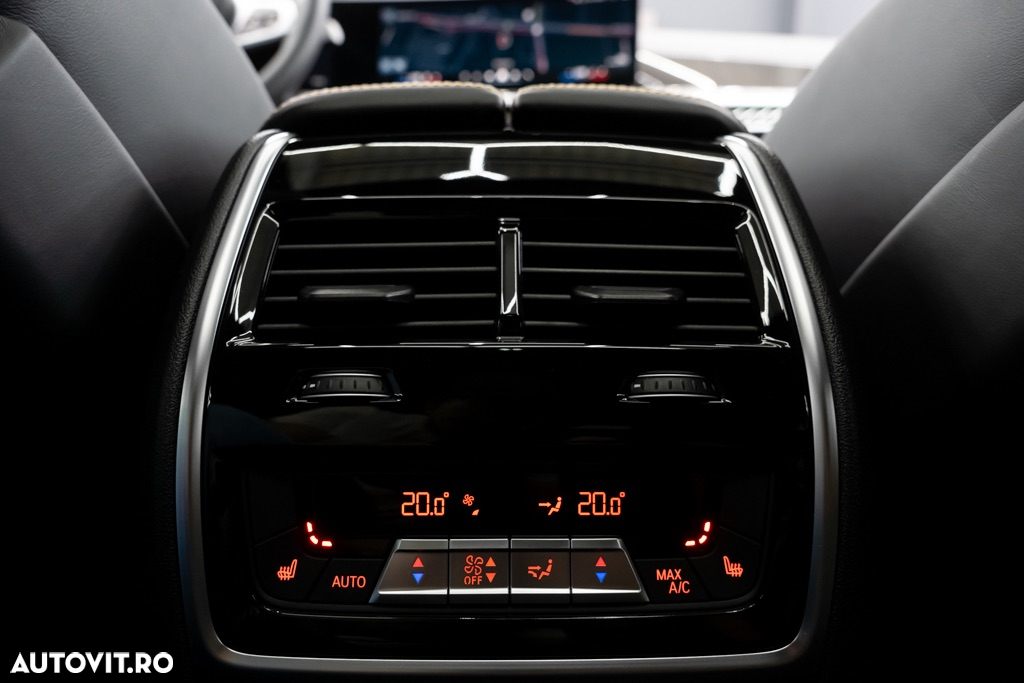 BMW X6 M Competition MHEV - 15