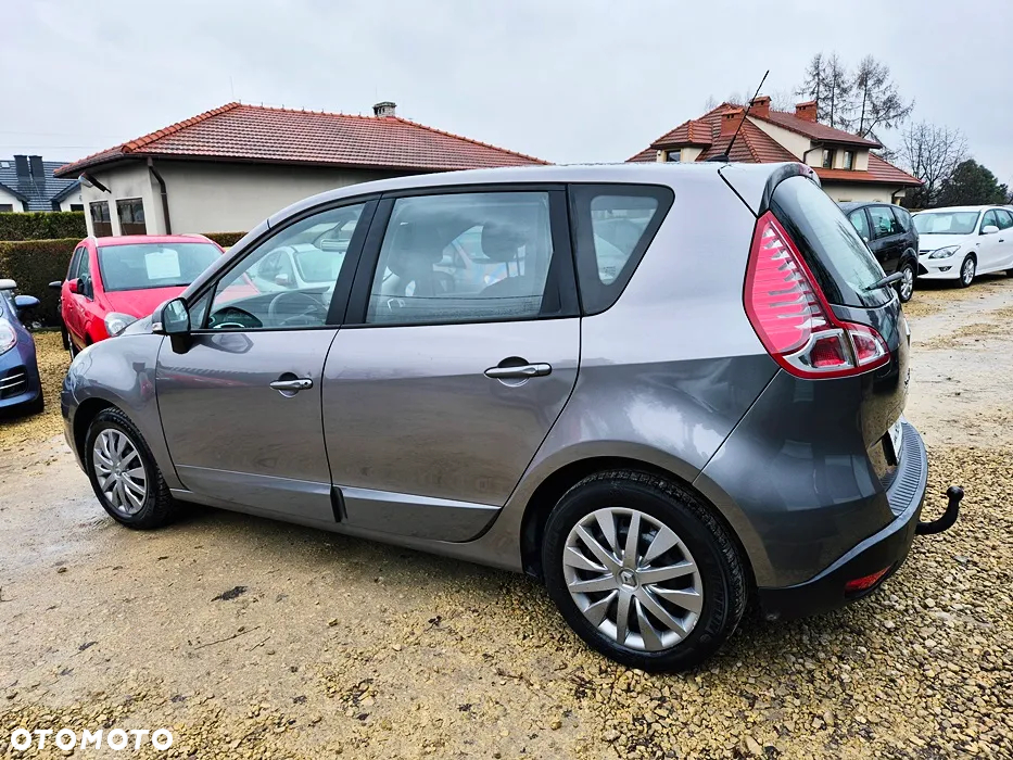 Renault Scenic 1.6 16V 110 TomTom Edition - 20