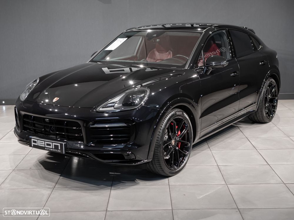 Porsche Cayenne Coupé GTS - 6