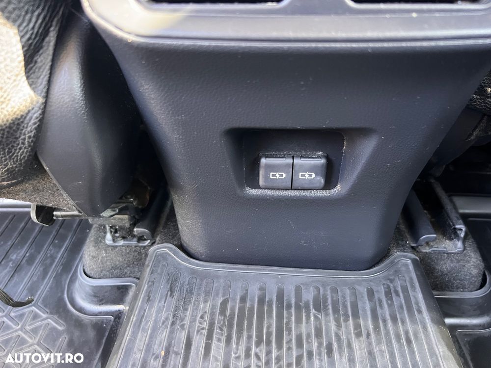 Toyota RAV4 - 14