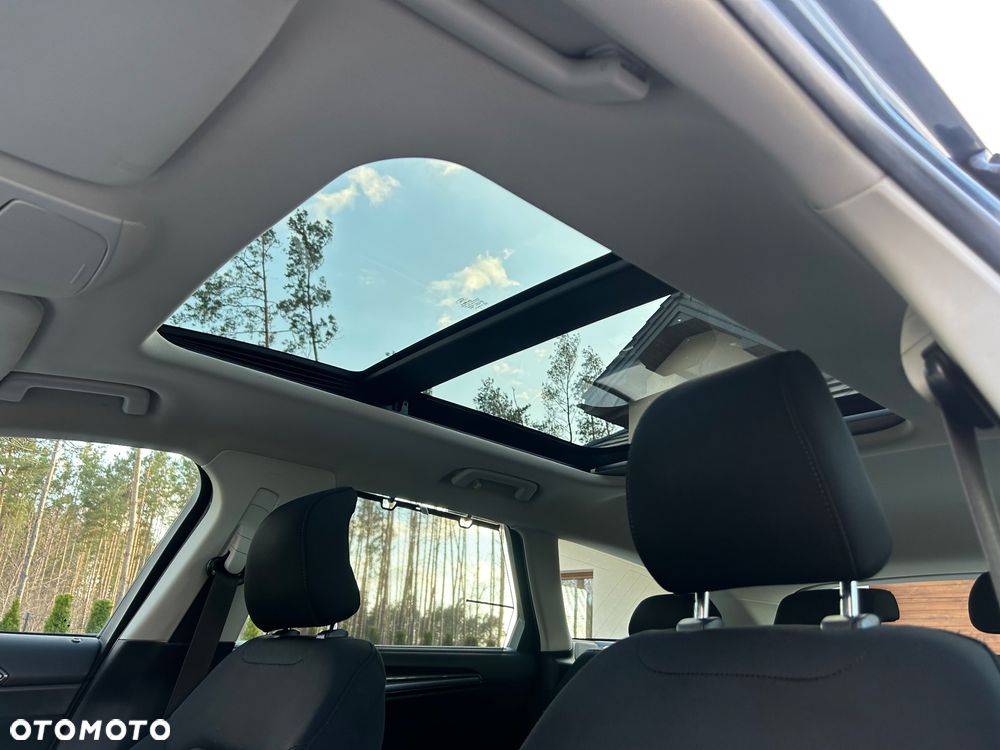 Ford Mondeo 2.0 TDCi STart-Stopp Titanium - 33